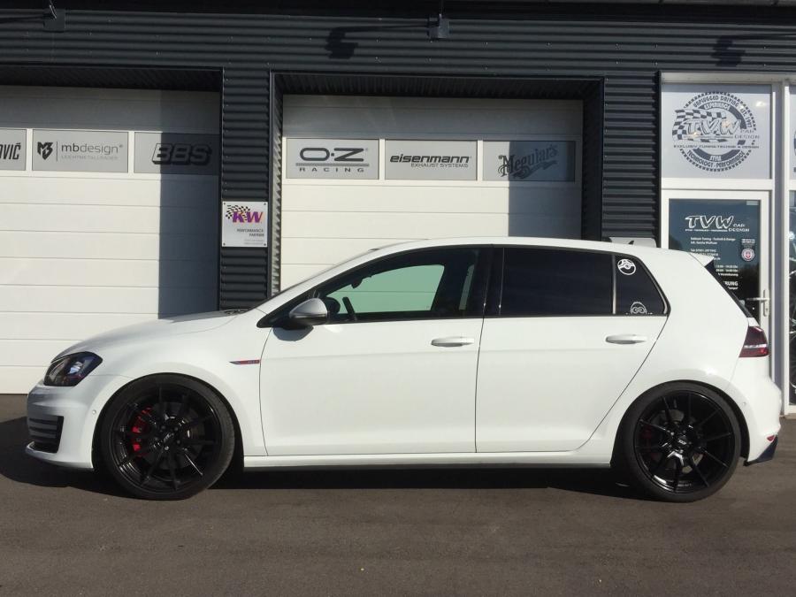  Volkswagen Golf GTi White by TVW Car Design 2017 года  (фото 2 из 4)